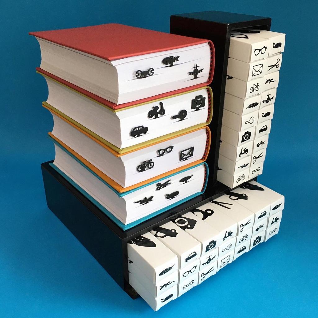 بوک مارک فلزی 